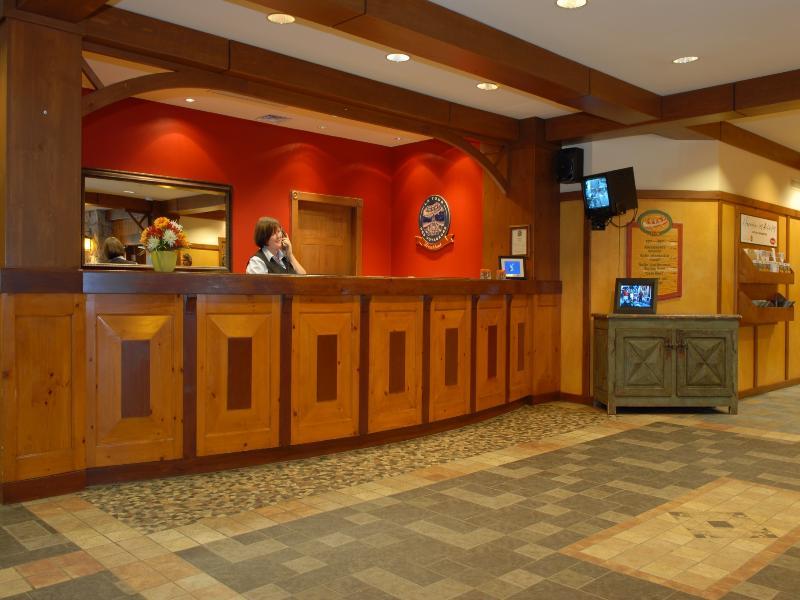 Tour Des Voyageurs Hotel Mont-Tremblant Exterior photo