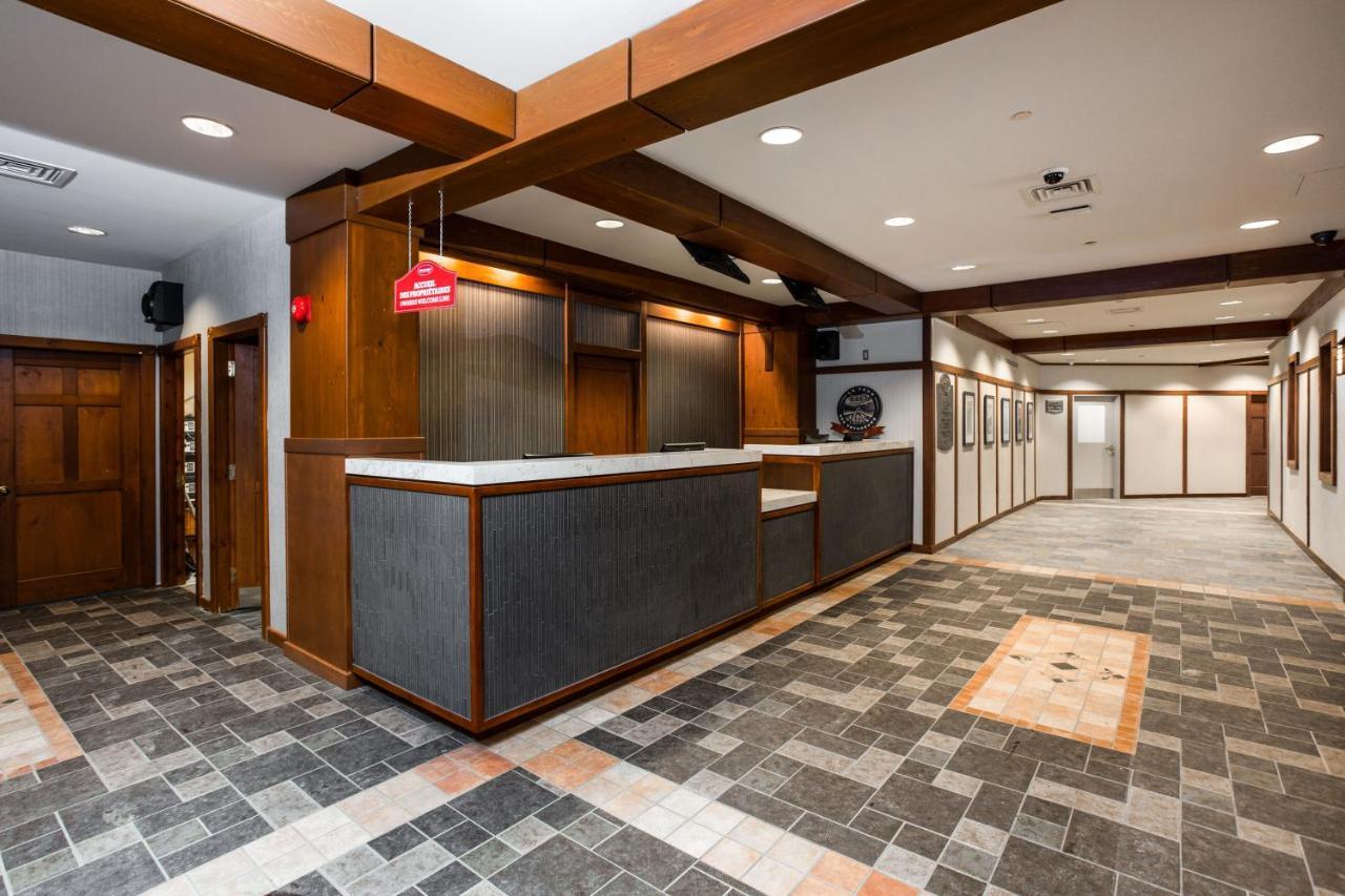 Tour Des Voyageurs Hotel Mont-Tremblant Exterior photo